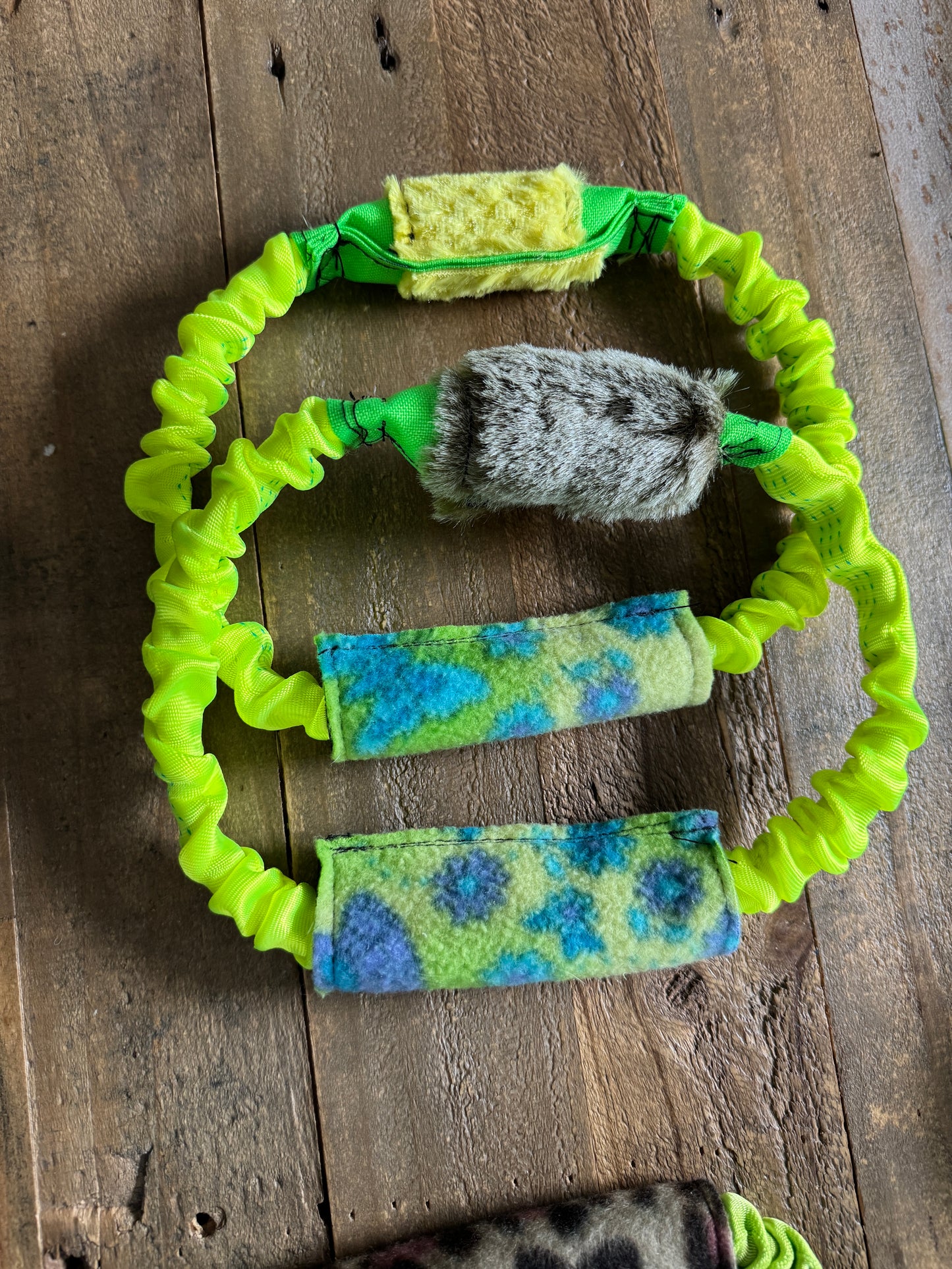 Bungee Ring Tug